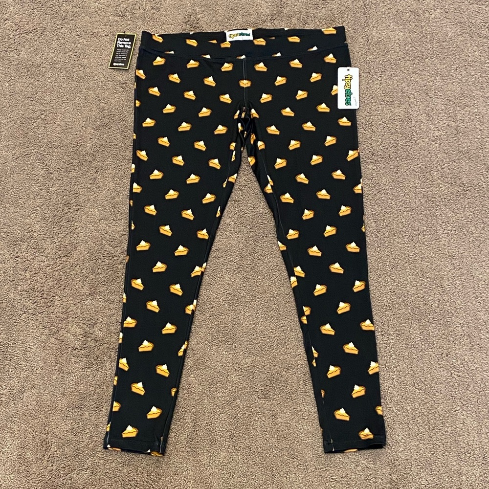 NWT Tipsy Elves Thanksgiving Pumpkin Pie Leggings Size XL